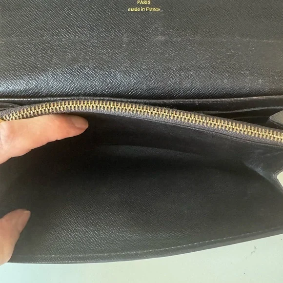 Louis Vuitton Women’s Brown Monogram Idyll Canvas and Leather Sarah Wallet - Picture 12 of 15